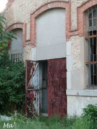 Urbex Ou Presque L Ancienne Caserne Latour Maubourg Du Cote De Chez Ma Urbex Batiments Abandonnes Exploration Urbaine