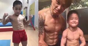 Please keep in mind that kids have a right to privacy as well, and if you are in any way unsure whether you have consent from the boy in question for photographs, then please edit the photo to obscure the boy's face. 7 Year Old Kid In China Shows His Eight Pack Abs Ripped Body Elite Readers