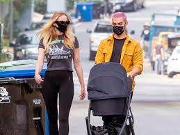 Sophie turner hints she is bisexual as she shares poignant post to mark the beginning of pride month: Sophie Turner Shows Off Post Baby Body As She Joe Jonas Take Baby Girl Willa For Stroll Mirror Online