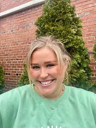 Abbie Rhodes's Instagram, Twitter & Facebook