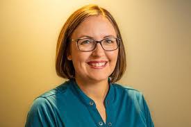 Amanda Yamaguchi's Instagram, Twitter & Facebook