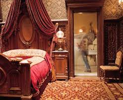 Film The Haunted Mansion 2003 Production Designer John Myhre Set Decorator Rosemary Brandenburg Mansion Rooms Victorian Rooms Home Bedroom