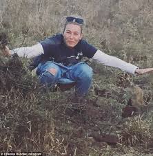 Wilderness hostels wilderness campgrounds wilderness family hotels wilderness beach hotels wilderness luxury hotels wilderness spa resorts wilderness business hotels romantic hotels in wilderness. Chelsea Handler Urinates In Countryside Misses Eclipse Daily Mail Online