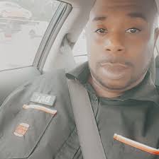 Where to find nice discus?