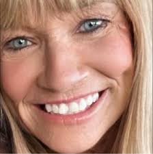 Sunrise Shelly is once again providing a beautiful picture of God's  Majesty! If you zoom in