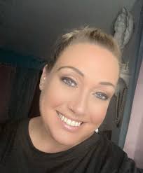 Newly graduated social worker seeking friends in Lebanon