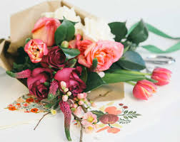 Double ended sprays sometimes referred to as casket sprays. How To Create Beautiful Hand Wrapped Bouquets Cascade Floral Wholesale