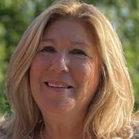 800+ "Mishell" profiles