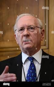 Alan Timm's Instagram, Twitter & Facebook