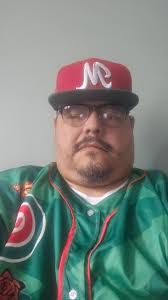 Hello love to meet a beautiful girl and go for dinner today , I would love  your company To have a Romantic dinner or just a simple dinner And go for  some