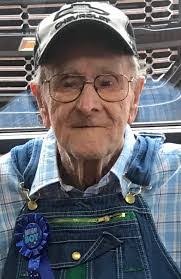 Melissa Devoe's Instagram, Twitter & Facebook