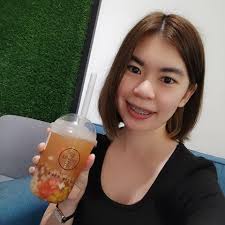 刘桑的新暗号？🤣🤣这俩的对话正常吗😱😱 笑死我啦🤣🤣🤣 记得点赞分享关注主页✌️✌️ #阳光明媚#刘桑| By 小吃货Tammy