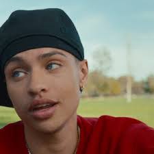 Jesse Monroy's Instagram, Twitter & Facebook