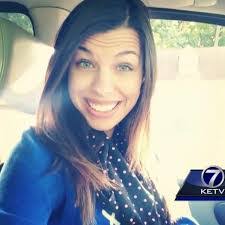 Sarah Root's Instagram, Twitter & Facebook