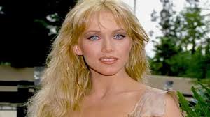 Meanwhile her husband begins an affair with the neighbor's wife. Tributo A Tanya Roberts Sheena Charlie S Angels Bond Girl E Molto Altro Addio Tanya Aveva 65 Anni Youtube