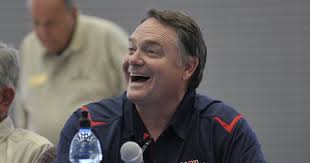 How Justin Fields helped put Tom Mars