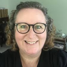 Therapist Donna Dodson