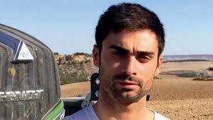 Gil Duenas's Instagram, Twitter & Facebook