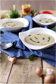 Veloute De Champignons De Paris A La Moutarde Chefnini Recette Recette Veloute Champignon Recettes De Cuisine