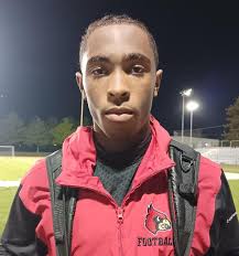 Auto Butler Male Athlete Of Month: Alton Quarterback Cayden Robinson Led  Redbirds With Determination