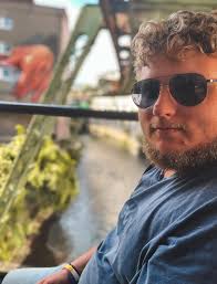 Hello ladies. I am Marc. I am new here, please be nice and friendly and do  not bite me. Greetings from Germany.