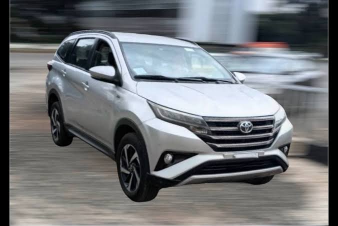 2022 Toyota Rush GR-Sport Exterior View, AI generated