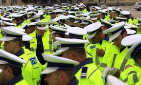 Poliţia română au fost scoase la concurs prin încadrare directă. PoliÅ£ia RomanÄƒ AngajeazÄƒ OfiÅ£eri AgenÅ£i Si Personal Contractual Ziarexclusiv