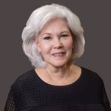 Janet Dyess's Instagram, Twitter & Facebook