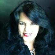 Leesa Robinson (leesarobinson)