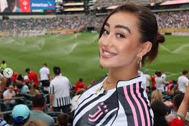 La polémica reflexión de Marina Rivers que incendia las redes: "Un  futbolista es clase obrera"