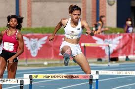 See more ideas about role models, women sydney mclaughlin at the starting line. Mclaughlin Powers To World U18 Best For 400m Hurdles Report Wjc 16 World Athletics