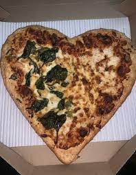 pin by g on food in 2021 food cheese pizza vegetable pizza