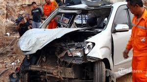 69 free images of dump truck. Ada Ibu Yang Tangannya Putus Badan Terbakar Sebut Nama Allah 8 Tewas 3 Luka Berat 25 Luka Ringan Halaman All Tribun Manado