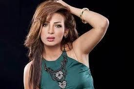 شارك الفنان الشاب وائل عبد العزيز، شقيق الفنانة ياسمين عبد العزيز، خبرا بتناول ما كتبه في منشوره عبر فيسبوك، الذي قام فيه بفضح الممثلة الشابة منى فاروق، ووجه لها كلمات قاسية، عبر حسابه الشخصي، وأضاف تعليقًا جديدًا. ÙÙ†Ø§Ù†Ø© ØªÙØ¬Ø± Ù…ÙØ§Ø¬Ø£Ø© Ø¹Ù† Ø¹Ù„Ø§Ù‚Ø© ÙŠØ§Ø³Ù…ÙŠÙ† Ø¹Ø¨Ø¯ Ø§Ù„Ø¹Ø²ÙŠØ² ÙˆØ£Ø­Ù…Ø¯ Ø§Ù„Ø¹ÙˆØ¶ÙŠ Laha Magazine