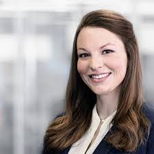 Aimee Oldenburg's Instagram, Twitter & Facebook