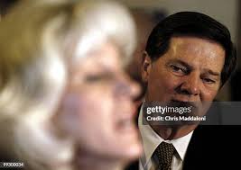 2,059 Chris Lay Stock Photos, High-Res Pictures, and Images