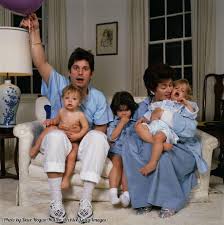 Kelly michelle lee osbourne is an english fashion designer, singer, actress, and voice actress. Ozzy And Sharon Osbourne With The Kids Aimee Kelly And Jack 1987 9gag