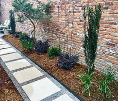 Instead of spending money on landscapers and contractors, choose one of these awesome ideas to … 14 Small Yard Landscaping Ideas Extra Space Storage