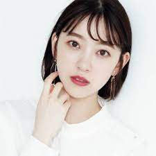 乃木坂46 堀未央奈 テレワークの画面映えには リップ と 顔周り が成功の鍵 画面映え重視時代のリップ 顔周り with online 講談社公式 恋も仕事もわたしらしく 未央 乃木坂46 堀未央奈 乃木坂