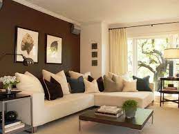 Biasanya ruangan yang sempit semakin terlihat sempit jika penataan dan pewarnaan yang diberikan salah. Warna Cat Ruang Tamu Yang Sejuk Accent Walls In Living Room Brown Living Room Decor Living Room Color