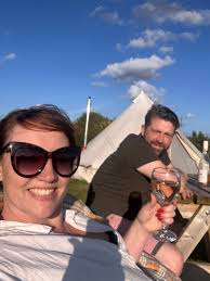 CLOVER HILL FARM GLAMPING AND COTTAGES