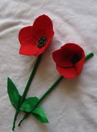 Fab Mums Monday Crafts Poppies Made With Felt And Straws Poppy Craft Crafts Memorial Day Poppies