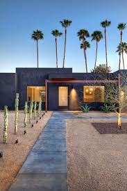 Simple contemporary front yard landscape. 75 Beautiful Desert Front Yard Landscaping Pictures Ideas May 2021 Houzz