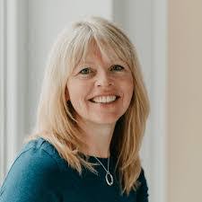 Liz Rice's Instagram, Twitter & Facebook