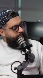 What is important when running your business? Two things; never give up  even when things are not 'perfect', and do not sacrifice your priorities  for your business. When @faisalchdry shared this story ...