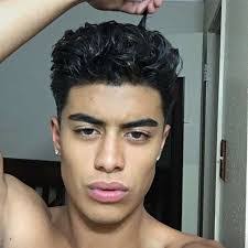 Robert Alcorta's Instagram, Twitter & Facebook