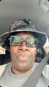 Get someone else to do it❣️ Will I pick them up again: “Strong, hard No!” I  hope everyone has an awesome day❣️ #putGodfirstinallyoudo #naturalbeauty  #paidactor #paidactress #funnykids 💜