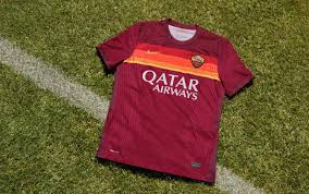Dalla maglia pouchain a quella blu dell'adidas: Buy Maglietta Roma Calcio Cheap Online