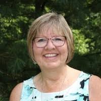 Lauren Eastham's Instagram, Twitter & Facebook