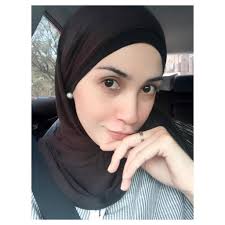 Izreen azminda, azrel ismail astro ria. Ude Sikit Pun Tidak Takut Menemani Saya Melahirkan Aaron Semuanya Berjalan Lancar Izreen Azminda My Cms